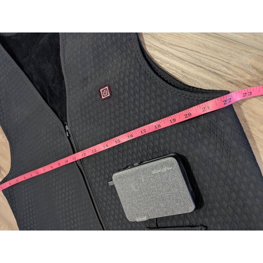 Heated Black Vest - Picture 12 of 16